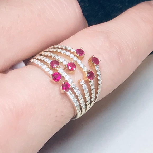 ⭐️ HOST PICK⭐️ 14K Yellow Gold Genuine Ruby & Diamond Ring - Picture 10 of 15